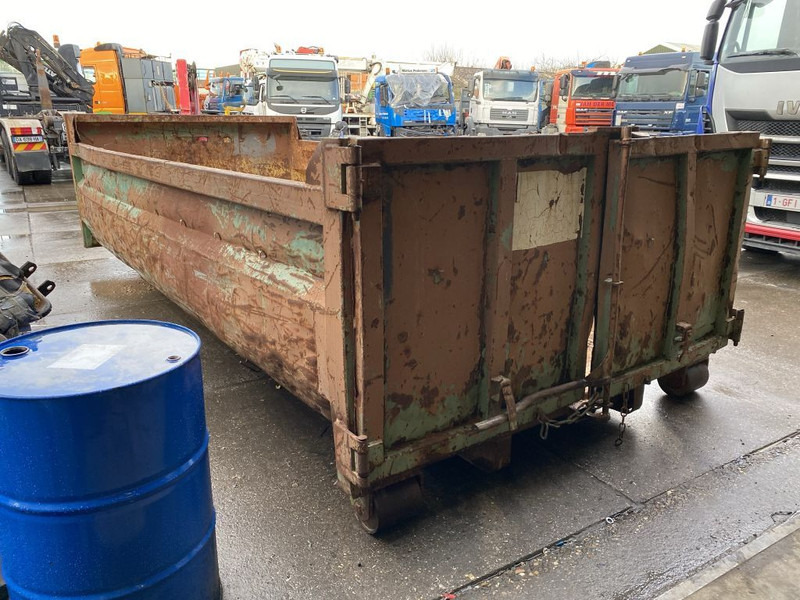 Diversen CONTAINER - LBH: 540X250X100 CM - HAAK - Seecontainer: das Bild 4 Diversen CONTAINER - LBH: 540X250X100 CM - HAAK - Seecontainer: das Bild 4