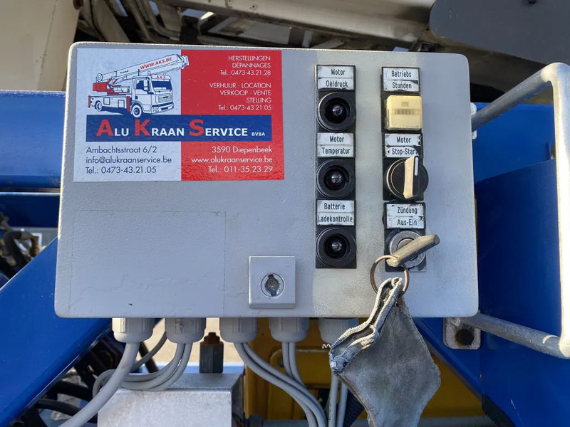 Autokran Iveco EuroCargo 90 E18 - EURO 5 + KLAAS ALU-KRAN 30 METER MET REMOTE: das Bild 19 Autokran Iveco EuroCargo 90 E18 - EURO 5 + KLAAS ALU-KRAN 30 METER MET REMOTE: das Bild 19