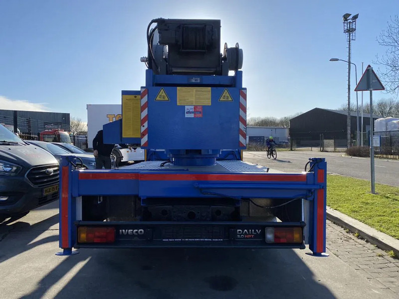 Autokran Iveco EuroCargo 90 E18 - EURO 5 + KLAAS ALU-KRAN 30 METER MET REMOTE: das Bild 11 Autokran Iveco EuroCargo 90 E18 - EURO 5 + KLAAS ALU-KRAN 30 METER MET REMOTE: das Bild 11