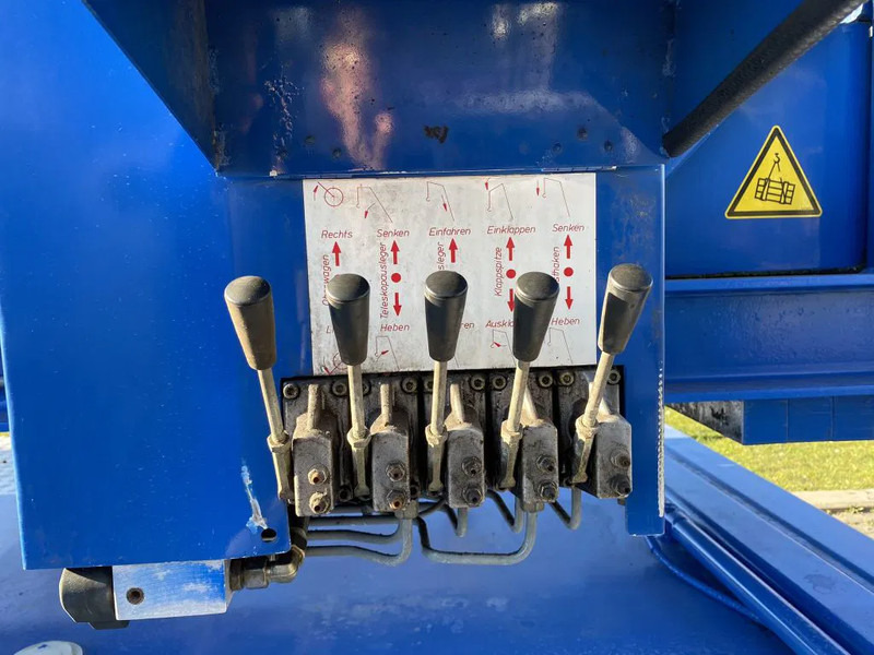 Autokran Iveco EuroCargo 90 E18 - EURO 5 + KLAAS ALU-KRAN 30 METER MET REMOTE: das Bild 18 Autokran Iveco EuroCargo 90 E18 - EURO 5 + KLAAS ALU-KRAN 30 METER MET REMOTE: das Bild 18