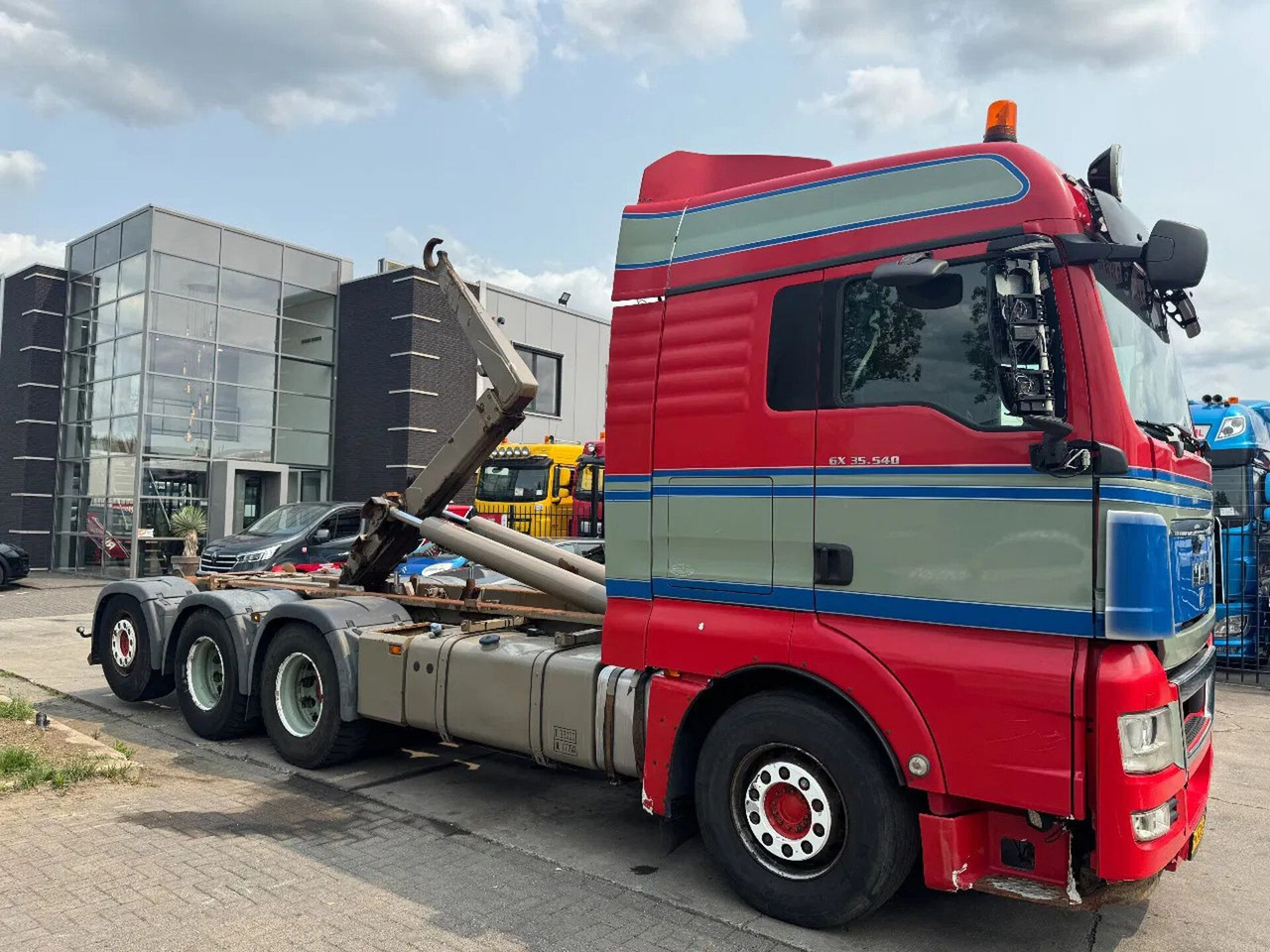 MAN TGX 35.540 - 8X4 - EURO 5 + AJK HOOK + LIFT/STEE - Abrollkipper: das Bild 3 MAN TGX 35.540 - 8X4 - EURO 5 + AJK HOOK + LIFT/STEE - Abrollkipper: das Bild 3