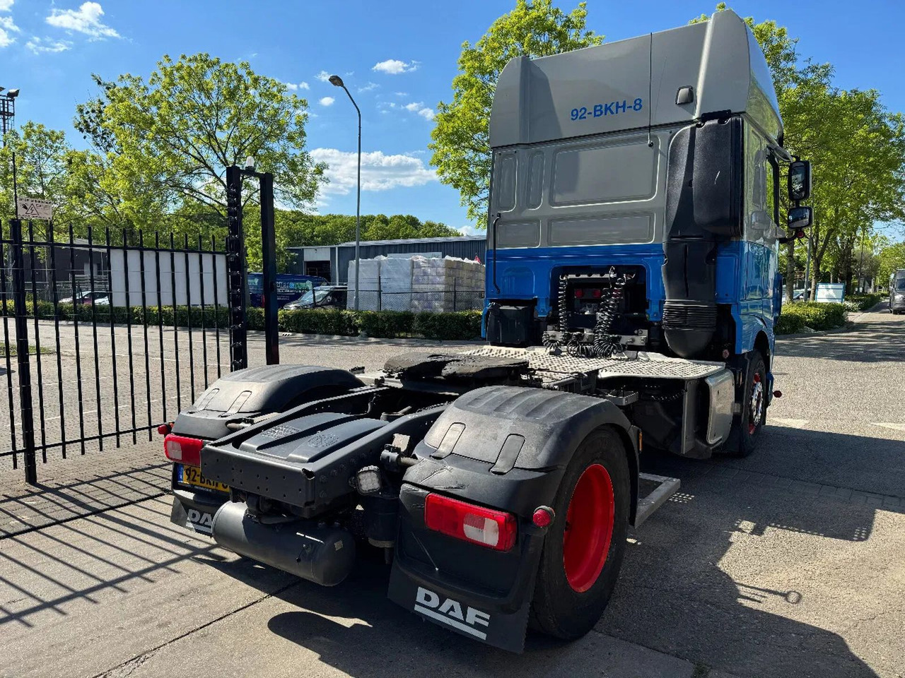 DAF XF 480 4X2 EURO 6 ADR SPECIAL INTERIOR 2018 - Sattelzugmaschine: das Bild 5 DAF XF 480 4X2 EURO 6 ADR SPECIAL INTERIOR 2018 - Sattelzugmaschine: das Bild 5
