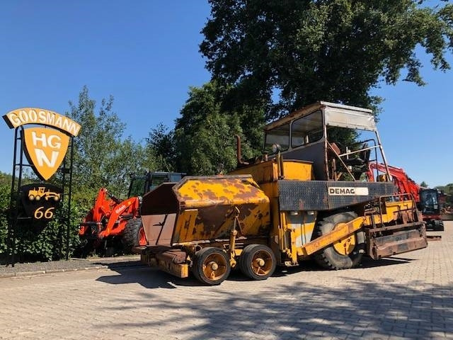 Demag DF 10 - Asphaltfertiger/ Straßenfertiger: das Bild 3 Demag DF 10 - Asphaltfertiger/ Straßenfertiger: das Bild 3