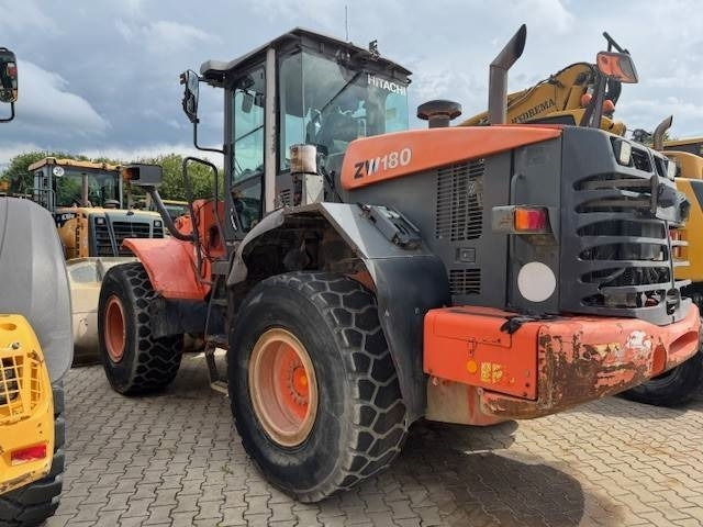 HITACHI ZW180 - Radlader: das Bild 2 HITACHI ZW180 - Radlader: das Bild 2