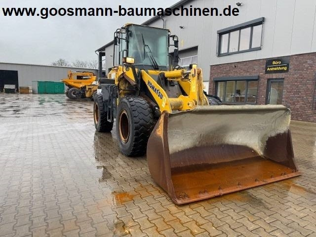 KOMATSU WA 200 - Radlader: das Bild 4 KOMATSU WA 200 - Radlader: das Bild 4