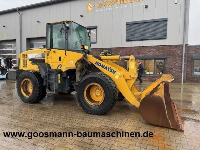 KOMATSU WA 200 - Radlader: das Bild 5 KOMATSU WA 200 - Radlader: das Bild 5