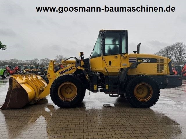 Komatsu WA 200 - Radlader: das Bild 3 Komatsu WA 200 - Radlader: das Bild 3