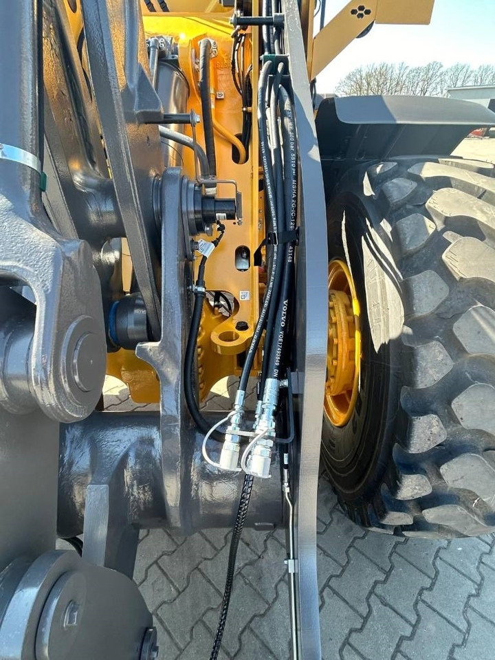 Volvo L 90 H - Radlader: das Bild 5 Volvo L 90 H - Radlader: das Bild 5