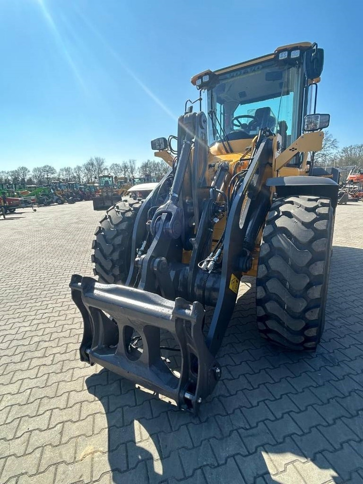Volvo L 90 H - Radlader: das Bild 4 Volvo L 90 H - Radlader: das Bild 4