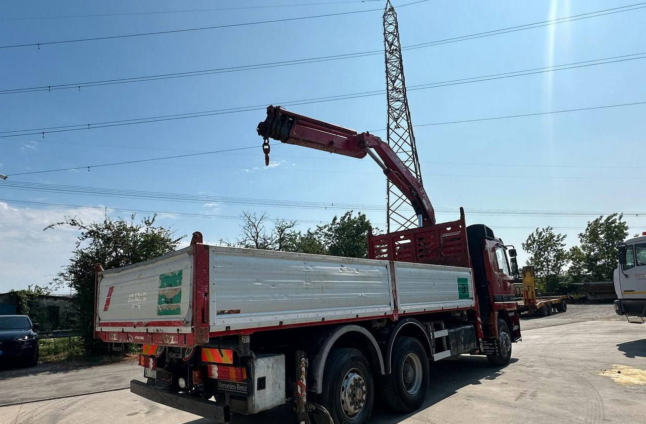 Motrice Mercedes con la gru Palfinger - Pritsche LKW, Autokran: das Bild 5 Motrice Mercedes con la gru Palfinger - Pritsche LKW, Autokran: das Bild 5