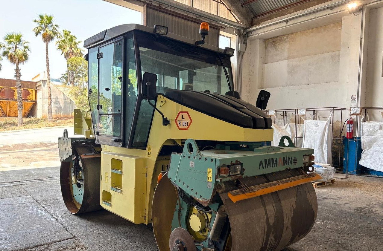 Straßenwalze Rullo ferro ferro Ammann AV 95-2: das Bild 7