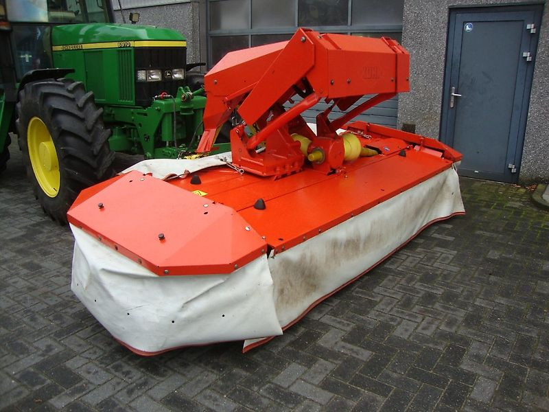 Kuhn FC 313 F - Mähwerk: das Bild 1 Kuhn FC 313 F - Mähwerk: das Bild 1