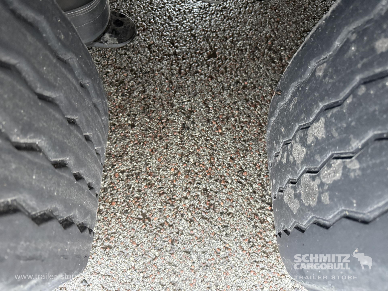 SCHMITZ Curtainsider Standard - Planenauflieger: das Bild 4 SCHMITZ Curtainsider Standard - Planenauflieger: das Bild 4