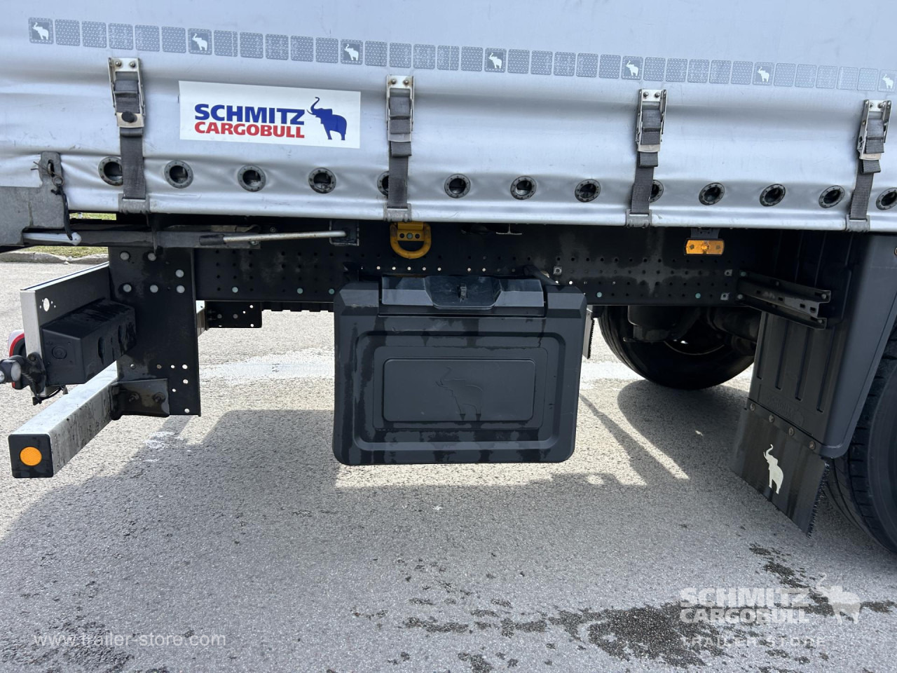 SCHMITZ Curtainsider Standard - Planenauflieger: das Bild 2 SCHMITZ Curtainsider Standard - Planenauflieger: das Bild 2