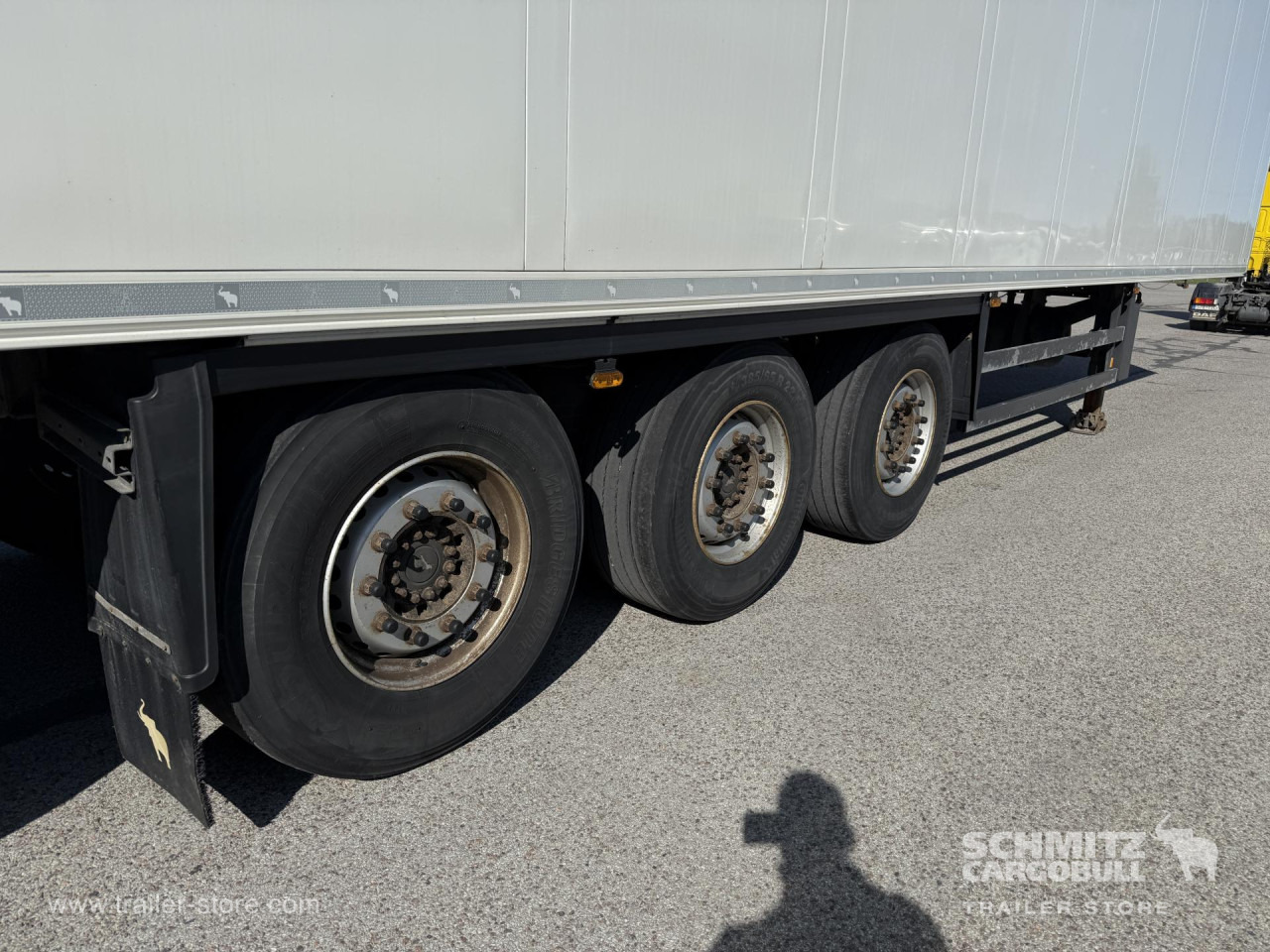 SCHMITZ Reefer Standard Double deck - Isotherm Auflieger: das Bild 2 SCHMITZ Reefer Standard Double deck - Isotherm Auflieger: das Bild 2