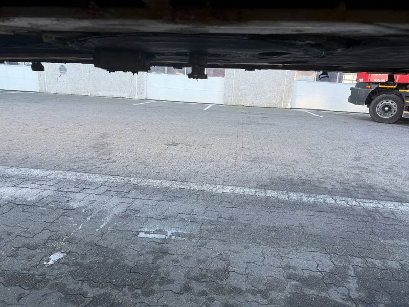 Planenauflieger KEL-BERG City curtain / City-Plane / City gardin: das Bild 9 Planenauflieger KEL-BERG City curtain / City-Plane / City gardin: das Bild 9