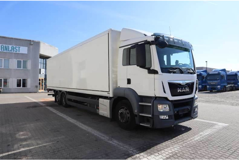 MAN TGS 26.320 EURO 6 - Koffer LKW: das Bild 2 MAN TGS 26.320 EURO 6 - Koffer LKW: das Bild 2