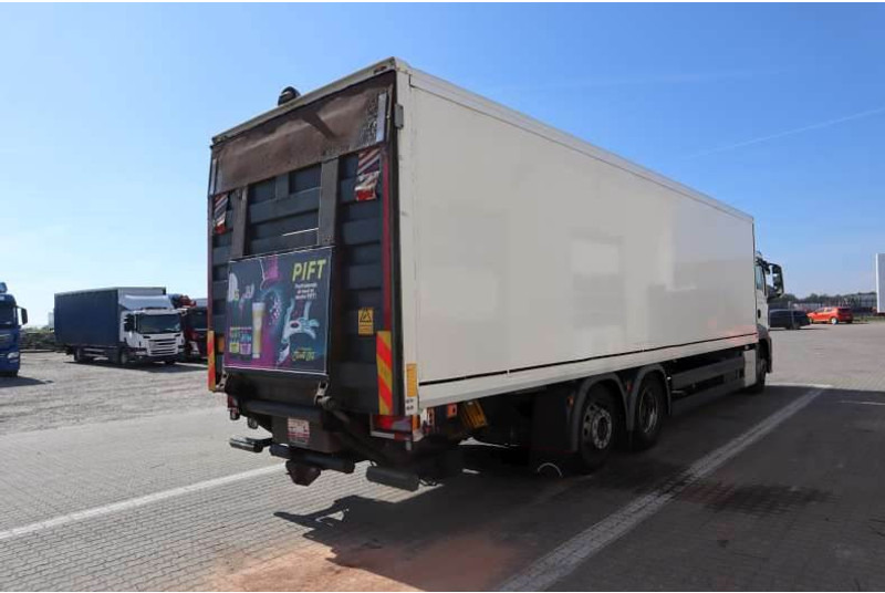 MAN TGS 26.320 EURO 6 - Koffer LKW: das Bild 3 MAN TGS 26.320 EURO 6 - Koffer LKW: das Bild 3