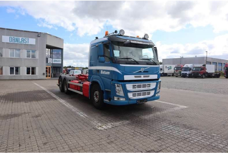 Volvo FM 450 EURO 6 - Seil Abrollkipper: das Bild 2 Volvo FM 450 EURO 6 - Seil Abrollkipper: das Bild 2