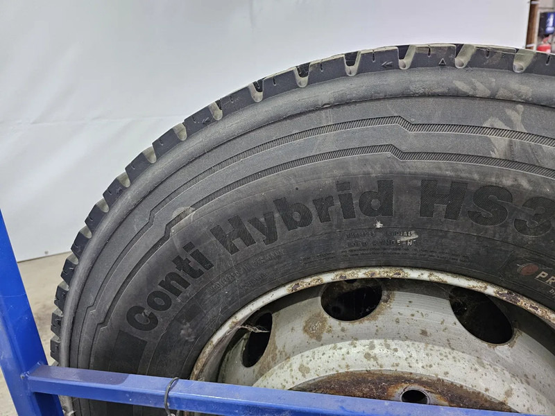 Reifen für LKW Continental 295/80R22.5 - 20mm: das Bild 9 Reifen für LKW Continental 295/80R22.5 - 20mm: das Bild 9
