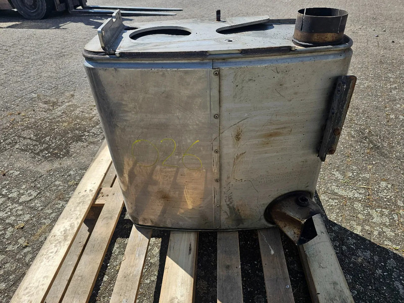 Kraftstofftank für LKW MAN Eind demper - 81.151036037: das Bild 6