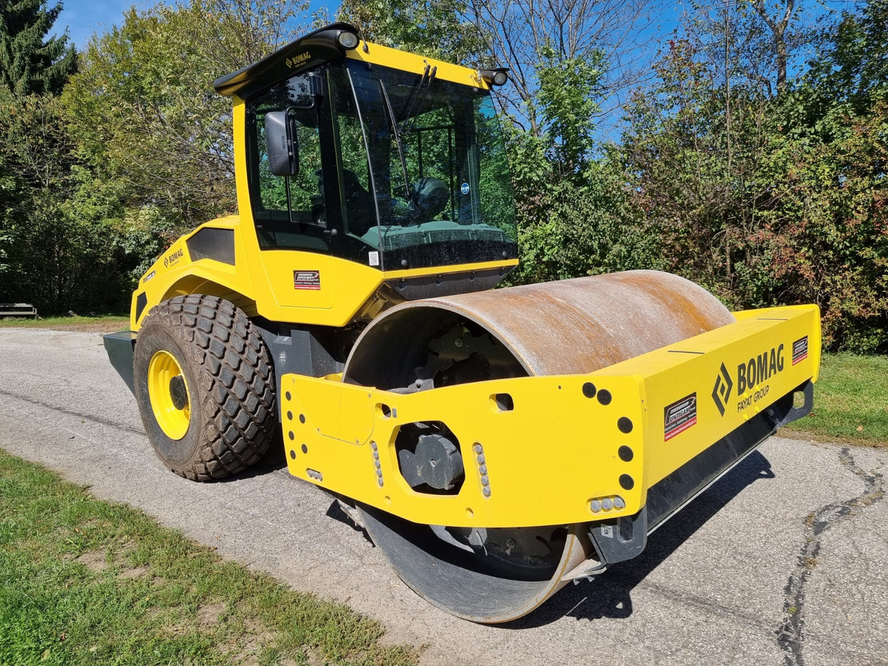 BOMAG BW 213 D-5 PL - Walzen: das Bild 5 BOMAG BW 213 D-5 PL - Walzen: das Bild 5