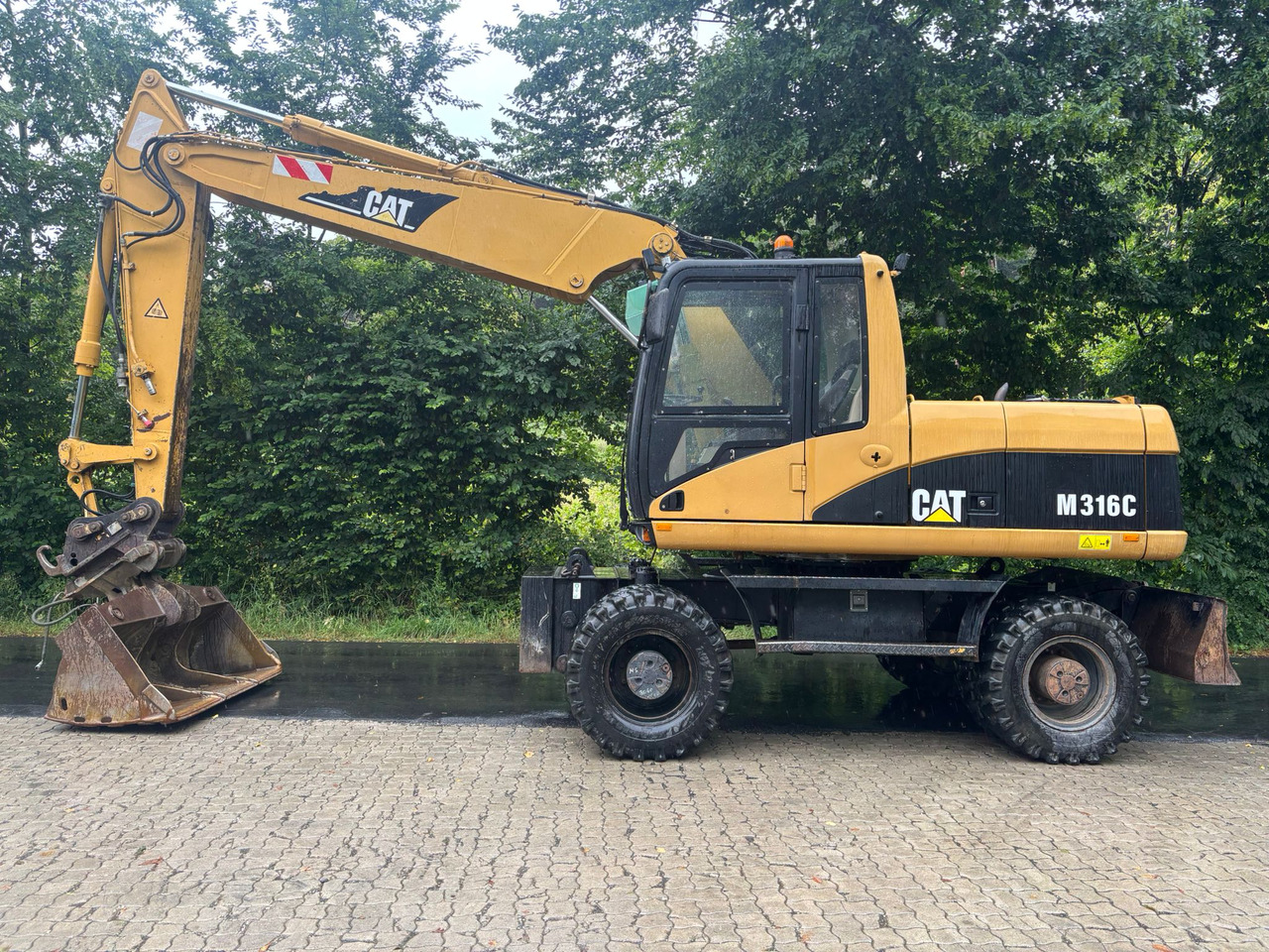 CATERPILLAR M 316 C - Mobilbagger: das Bild 1 CATERPILLAR M 316 C - Mobilbagger: das Bild 1
