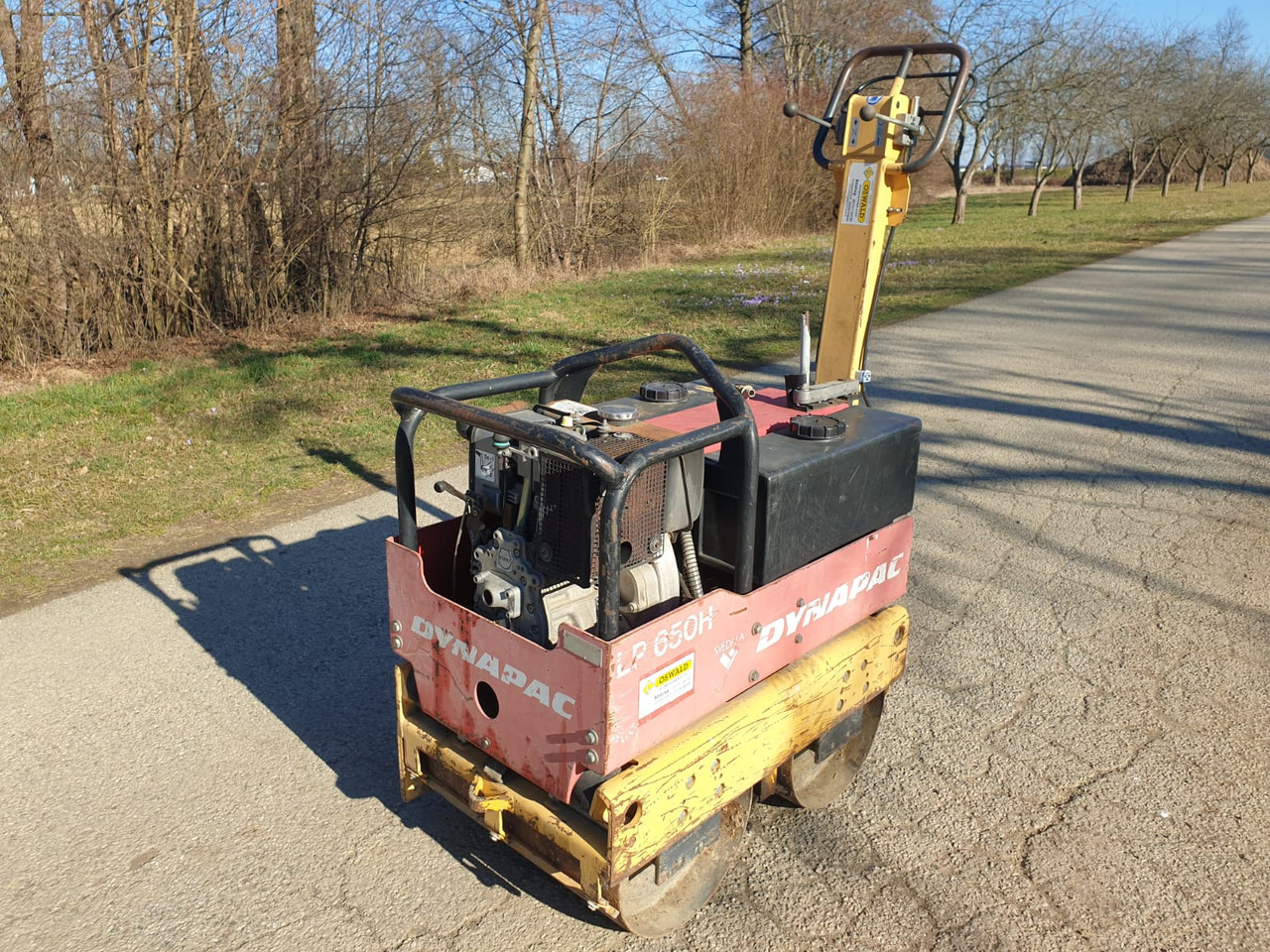 DYNAPAC LP 650 H - Kleine Walze: das Bild 3 DYNAPAC LP 650 H - Kleine Walze: das Bild 3