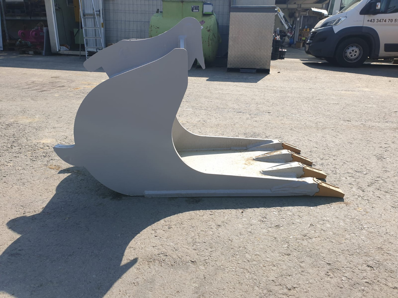 Geel / Martin SW 020 / MH 10 - Baggerschaufel für Minibagger: das Bild 2 Geel / Martin SW 020 / MH 10 - Baggerschaufel für Minibagger: das Bild 2