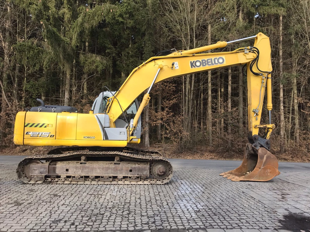 NEW HOLLAND E 215 B - Kettenbagger: das Bild 2 NEW HOLLAND E 215 B - Kettenbagger: das Bild 2