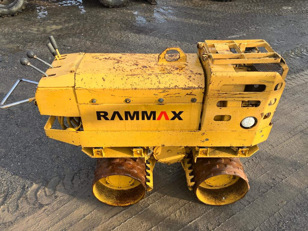 RAMMAX RW 700 - Walzen: das Bild 1 RAMMAX RW 700 - Walzen: das Bild 1