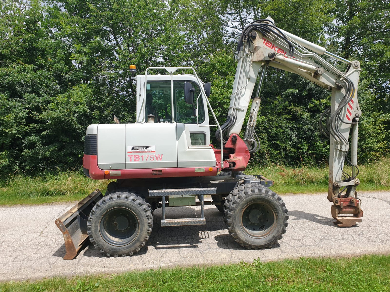 TAKEUCHI TB 175W - Mobilbagger: das Bild 2 TAKEUCHI TB 175W - Mobilbagger: das Bild 2