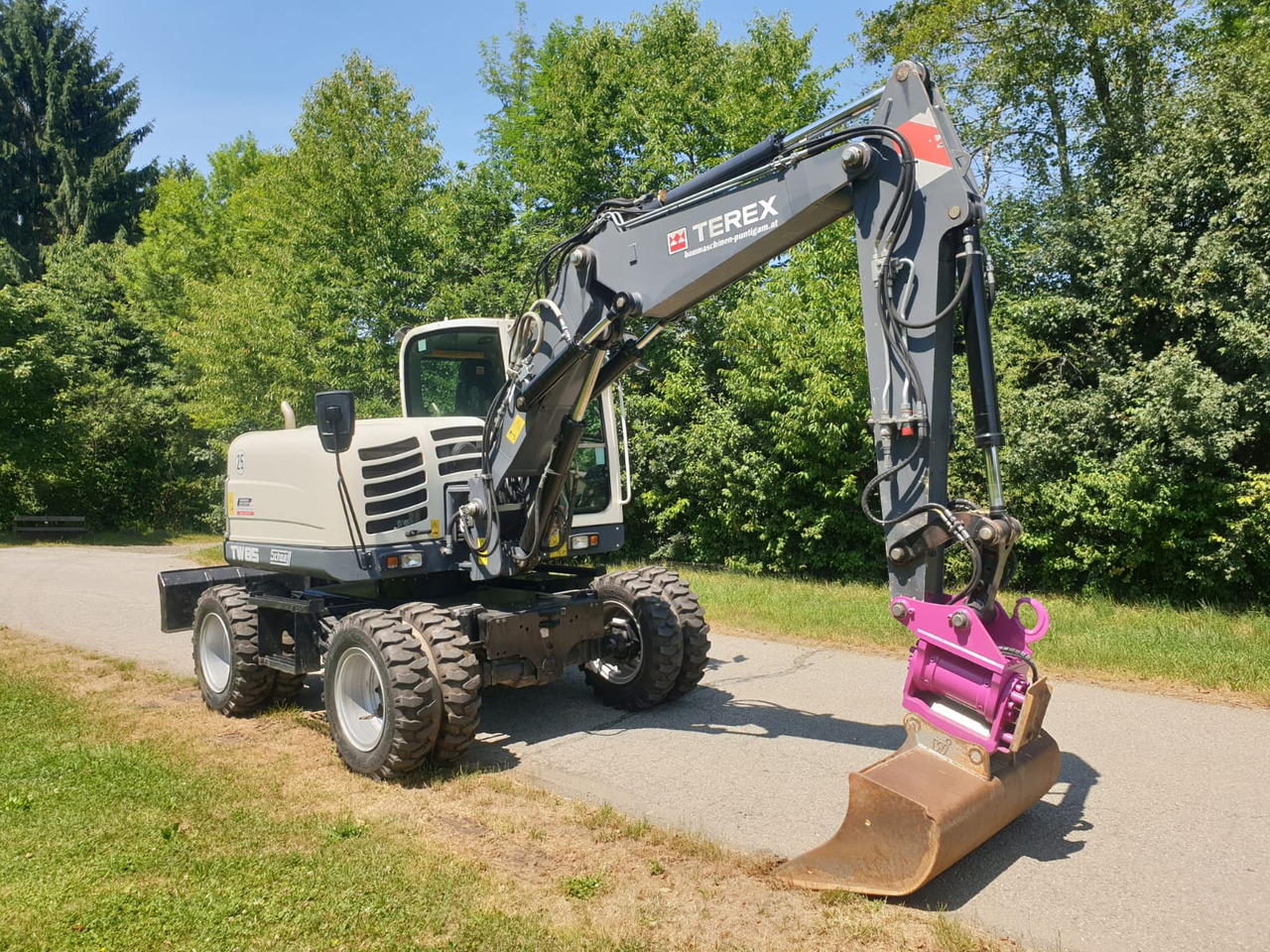 Terex TW 85 - Mobilbagger: das Bild 4 Terex TW 85 - Mobilbagger: das Bild 4