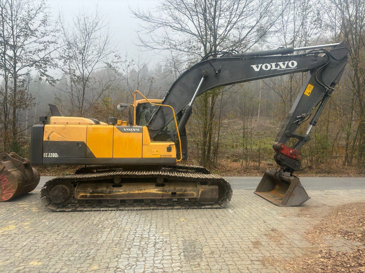 Volvo EC 220 DL - Kettenbagger: das Bild 2 Volvo EC 220 DL - Kettenbagger: das Bild 2