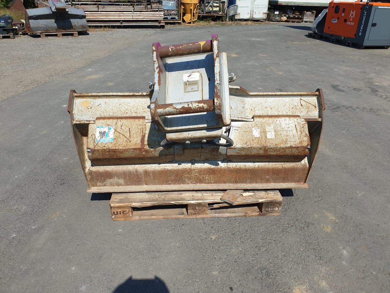 Winkelbauer Ditch-cleaning-bucket 180 cm - Baggerschaufel für Kettenbagger: das Bild 4 Winkelbauer Ditch-cleaning-bucket 180 cm - Baggerschaufel für Kettenbagger: das Bild 4