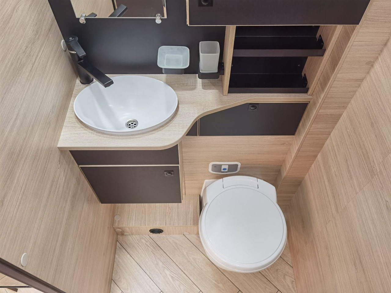 Chausson 640 TITANIUM /- 2026 - / XXL - HUBBETT & RAUMBAD - Leasing Chausson 640 TITANIUM /- 2026 - / XXL - HUBBETT & RAUMBAD: das Bild 15