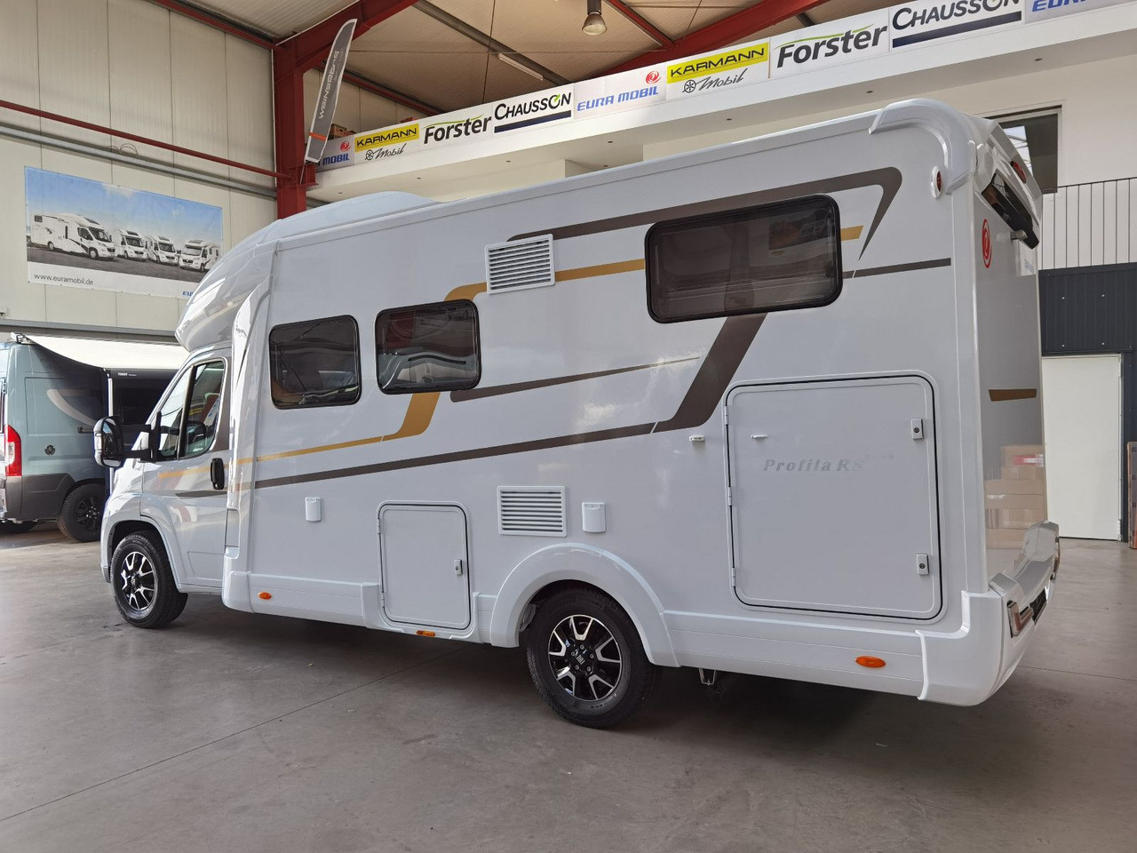 Eura Mobil PROFILA RS 695 EB /-2026-/ HUBBETT& EINZELBETTEN - Teilintegriertes Wohnmobil: das Bild 5 Eura Mobil PROFILA RS 695 EB /-2026-/ HUBBETT& EINZELBETTEN - Teilintegriertes Wohnmobil: das Bild 5