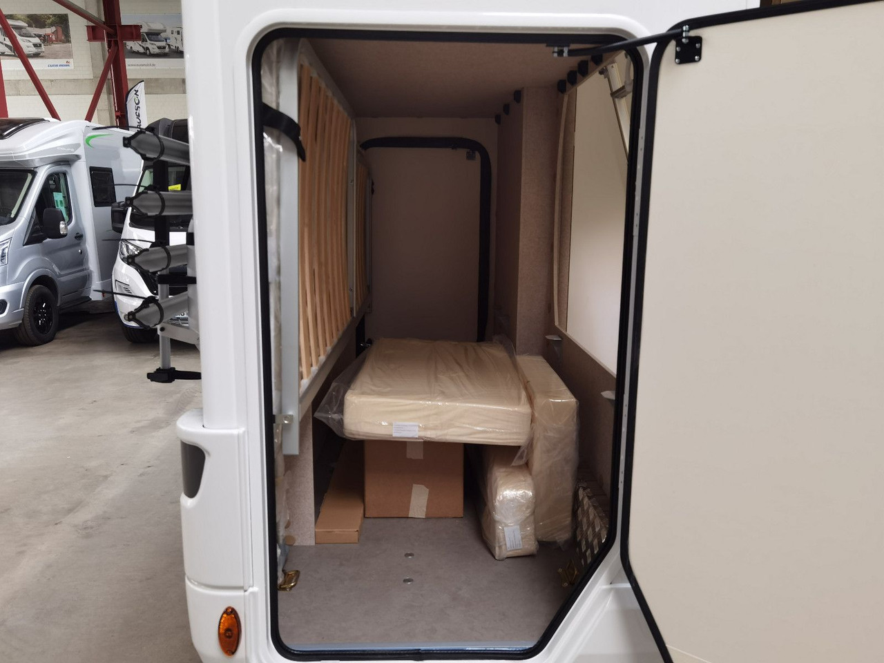 Alkoven Wohnmobil Forster A 699 VB / - MODELL 2025- / 140PS / ETAGENBETTEN: das Bild 12