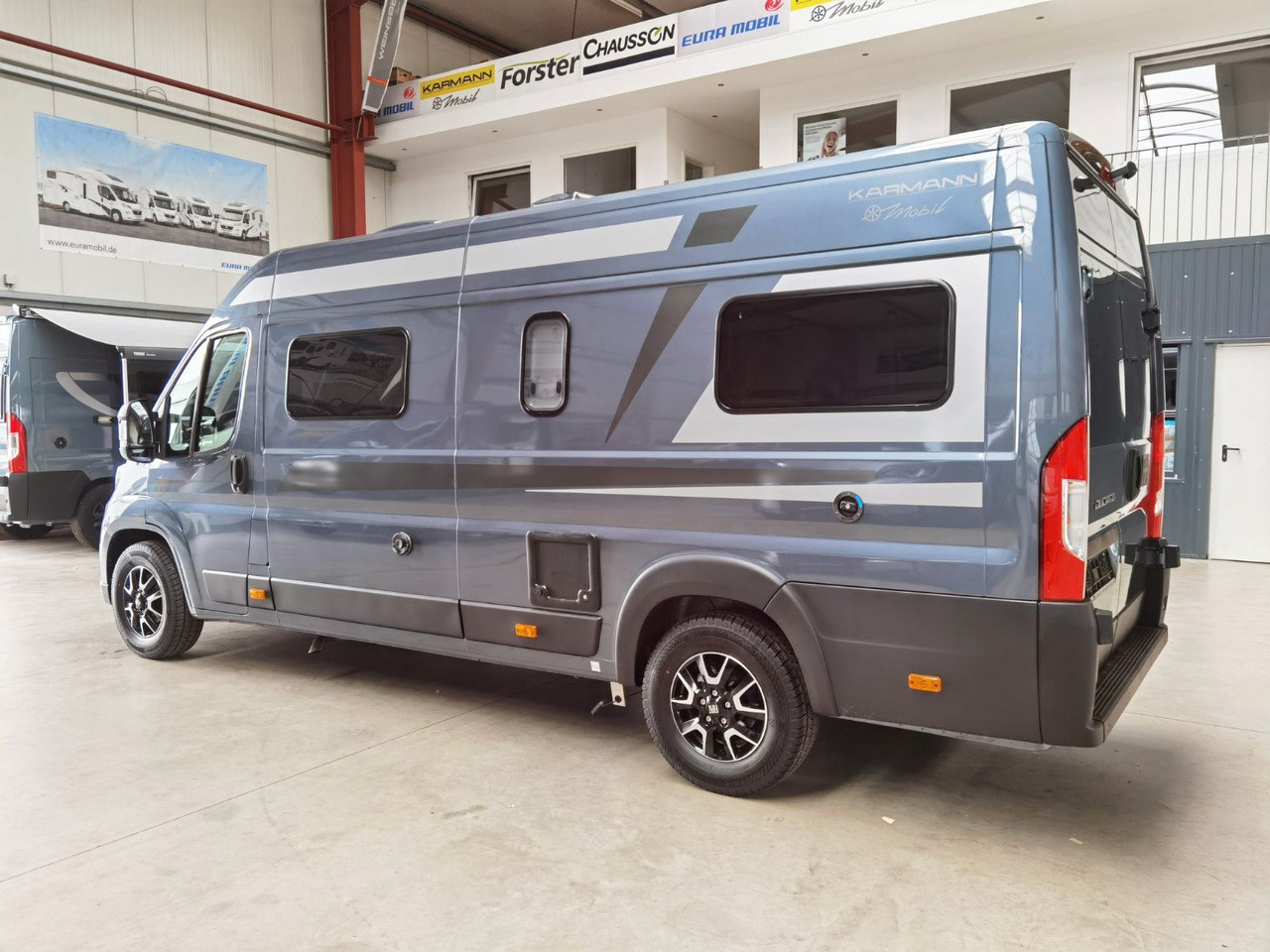 Karmann DEXTER 635 / - 2026 - / XXL - HUBBETT -LÄNGSBETT - Camper Van: das Bild 5 Karmann DEXTER 635 / - 2026 - / XXL - HUBBETT -LÄNGSBETT - Camper Van: das Bild 5