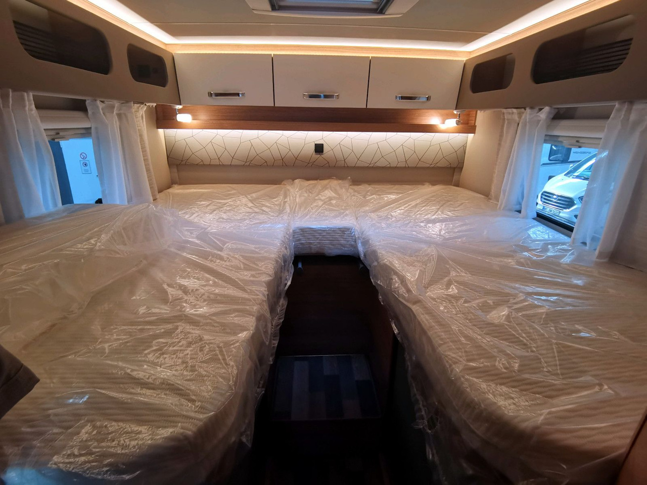 Teilintegriertes Wohnmobil Weinsberg CARACOMPACT 600 MEG EDITION PEPPER /-MODELL 2025: das Bild 19 Teilintegriertes Wohnmobil Weinsberg CARACOMPACT 600 MEG EDITION PEPPER /-MODELL 2025: das Bild 19