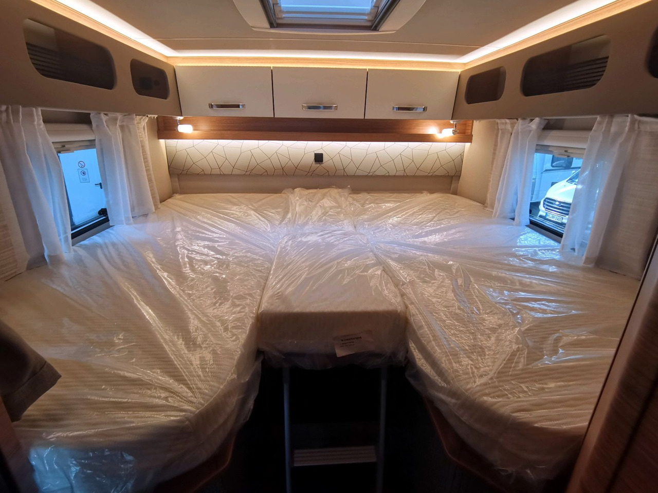 Teilintegriertes Wohnmobil Weinsberg CARACOMPACT 600 MEG EDITION PEPPER /-MODELL 2025: das Bild 20 Teilintegriertes Wohnmobil Weinsberg CARACOMPACT 600 MEG EDITION PEPPER /-MODELL 2025: das Bild 20