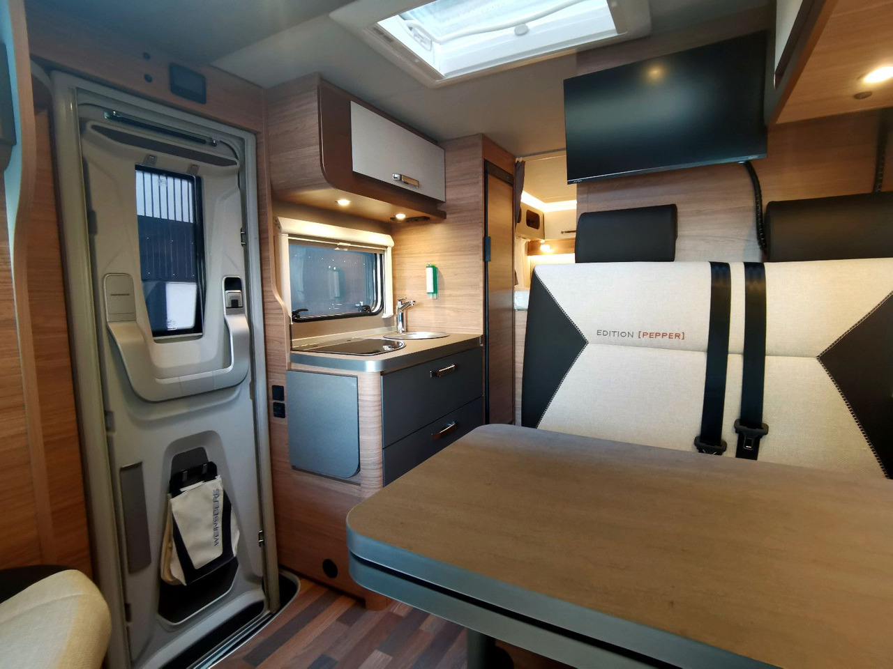 Teilintegriertes Wohnmobil Weinsberg CARACOMPACT 600 MEG EDITION PEPPER /-MODELL 2025: das Bild 15 Teilintegriertes Wohnmobil Weinsberg CARACOMPACT 600 MEG EDITION PEPPER /-MODELL 2025: das Bild 15