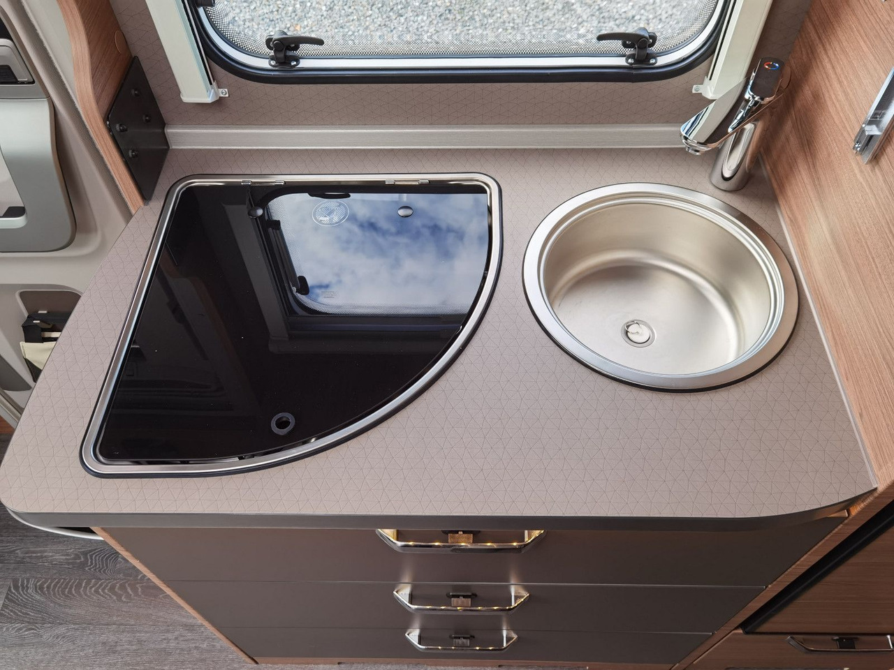 NEU: Teilintegriertes Wohnmobil Weinsberg CARACOMPACT 640 MEG EDITION-PEPPER /-MODELL 2025 Weinsberg CARACOMPACT 640 MEG EDITION-PEPPER /-MODELL 2025: das Bild 15