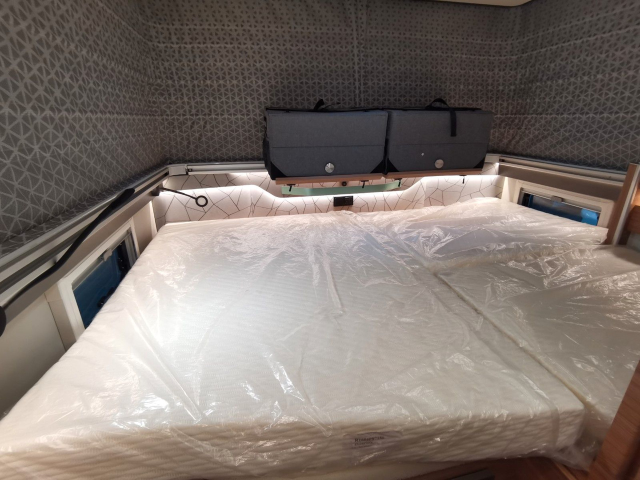 Teilintegriertes Wohnmobil Weinsberg X-CURSION CUV 500 MQ PEPPER ED./-2024-/150PS-DSG: das Bild 20