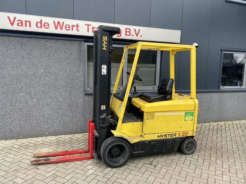 Hyster E 3.20 XM - Elektrostapler: das Bild 2 Hyster E 3.20 XM - Elektrostapler: das Bild 2