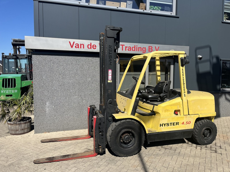 Hyster H 4.50 XM - Dieselstapler: das Bild 3 Hyster H 4.50 XM - Dieselstapler: das Bild 3
