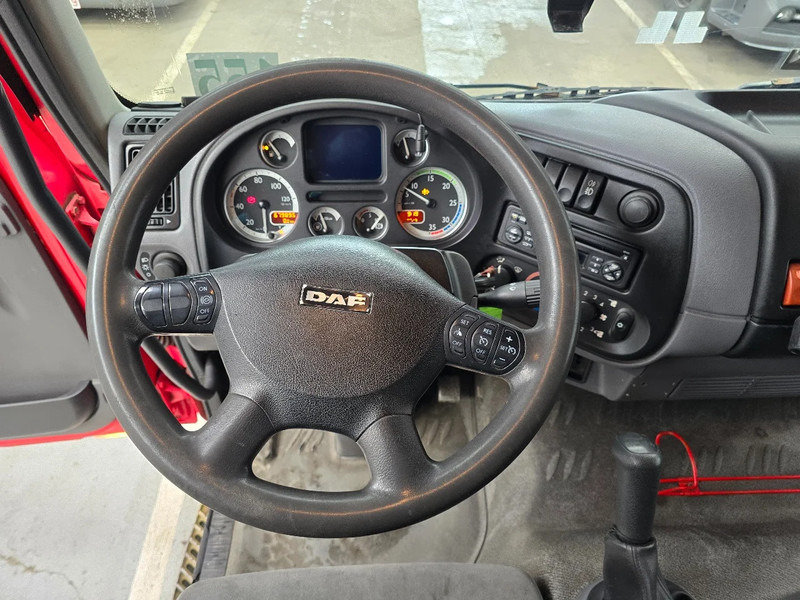 Plane LKW DAF LF 45 220 / EURO 5 / AIRCO / MANUEL / DHOLLANDIA 2000kg: das Bild 10