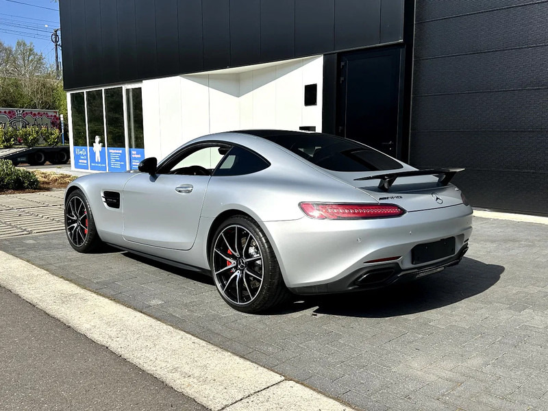Mercedes-Benz AMG GT S / V8 4.0 L Biturbo (M178) - PKW: das Bild 4 Mercedes-Benz AMG GT S / V8 4.0 L Biturbo (M178) - PKW: das Bild 4