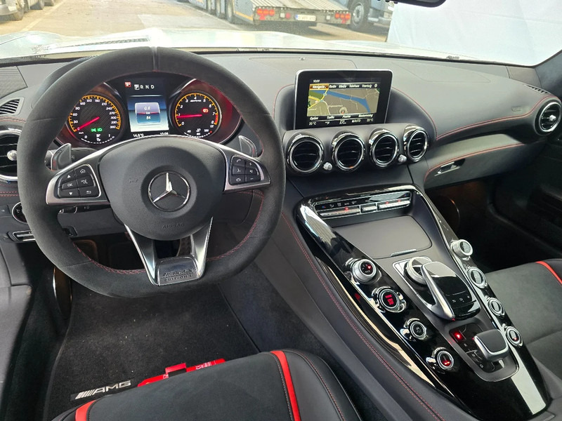 Coupé Mercedes-Benz AMG GT S / V8 BITURBO / DESIGNO / 54km !!!: das Bild 11