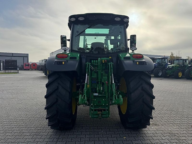 John Deere 6R130 AP 50KM + VOORLADER 2025 225 UUR STEEKASSEN!!! - Traktor: das Bild 3 John Deere 6R130 AP 50KM + VOORLADER 2025 225 UUR STEEKASSEN!!! - Traktor: das Bild 3
